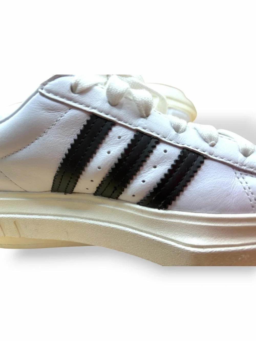 Adidas x Beyoncé Superstar Platform Sneakers White/Black Leather Women’s Size 7